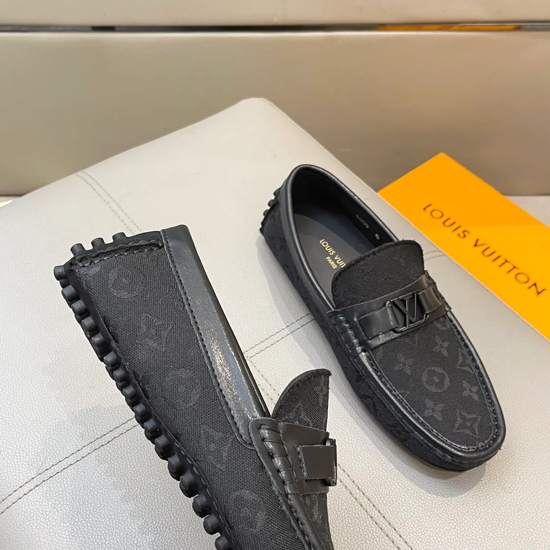 Factory price: 460💰LV men's beanie shoes 2025 official website synchronization 〈market top version〉cowhide with denim➕black cow lining original packaging. Size 38-45